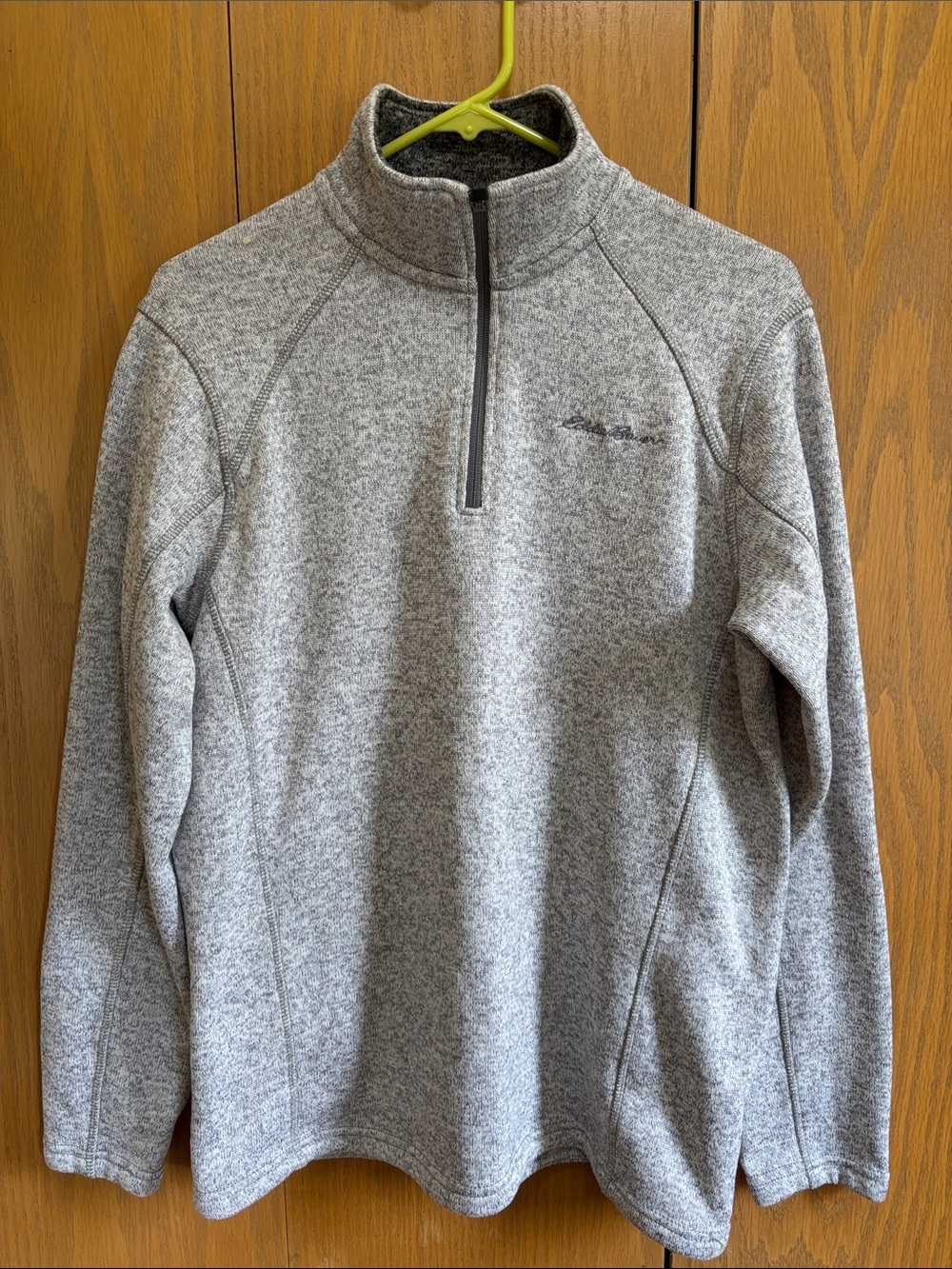 Eddie Bauer Light Heather Gray Quarter-Zip Pullover men’s medium